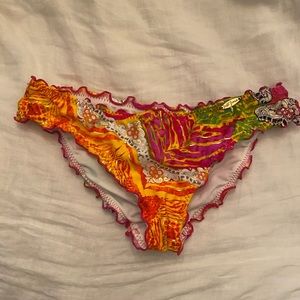 Luli Fama ruffle, cheeky bikini bottoms sz XS